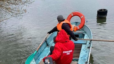 На Львівщині водолази четверту добу шукають у Дністрі тіло жінки (ФОТО)