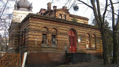 У Львові поруч з церквою XVII століття та столітнім будинком зведуть офісний центр