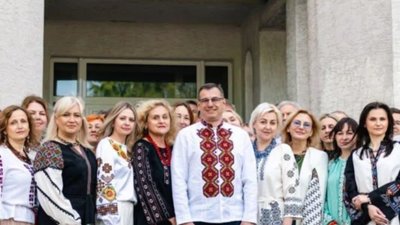 Львівський онкоцентр відзначив День вишиванки (ФОТО)