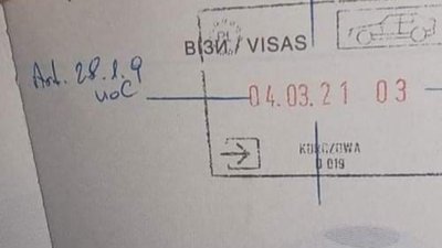 У Польщу не пустили автобус з України: один пасажир заявив, що хворий на COVID-19 (ФОТО)