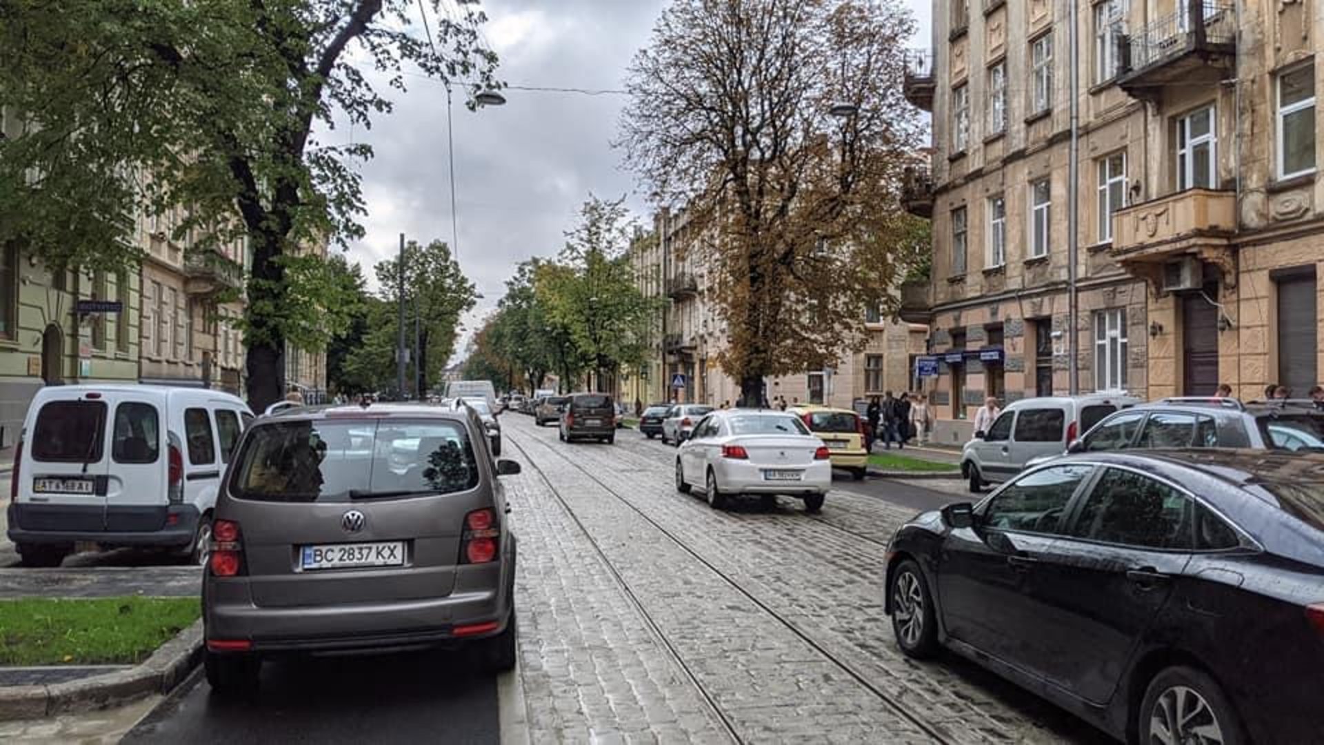 Скандальний Андрій Білий пропонує закрити проїзд вулицею Степана Бандери, фото РАГУlive