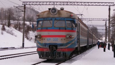 Пасажирам: внесено зміни у графік руху приміських поїздів до Львова