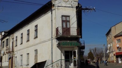 Жителі трьох районів області по ліки будуть їздити до Львова