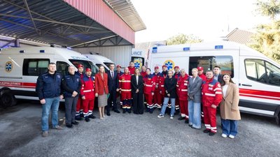 На Львівщину їде автомобіль від Олени Зеленської