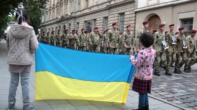 У Львові урочисто зустріли воїнів 80-ї окремої десантно-штурмової бригади (ФОТО, ВІДЕО)