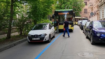 У Львові чиновники Садового влаштували колапс на одній з вулиць