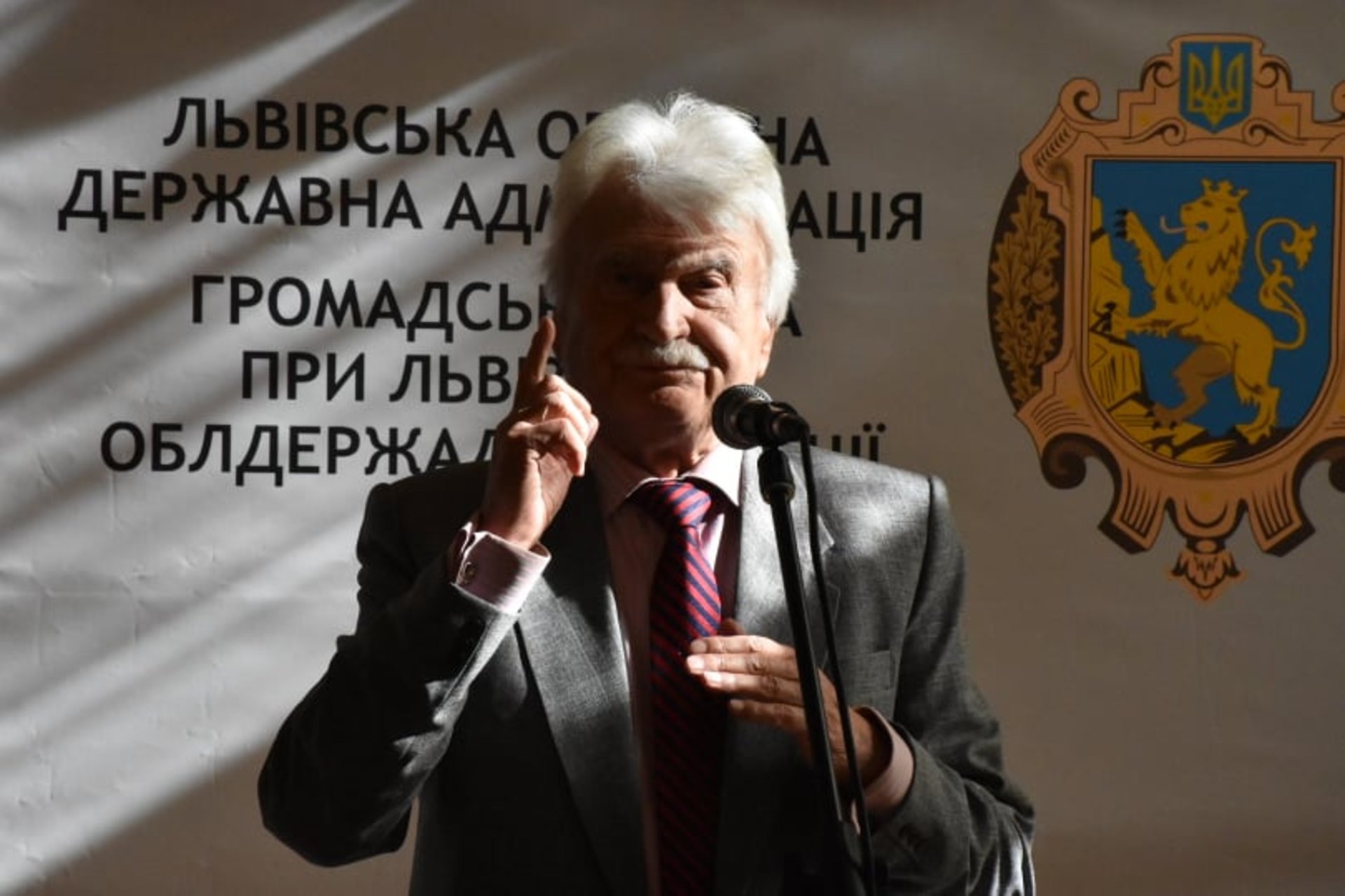 Громадські ради з різних областей України підписали звернення на підтримку громадського діяча Григорія Купріяновича
