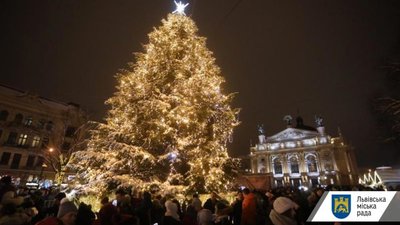 Львів’ян і гостей міста запрошують на відкриття головної ялинки Львова