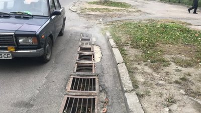 Мешканці будинку на вулиці Пулюя у Львові бояться за свою безпеку (ВІДЕО)