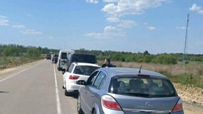 На пункті пропуску "Грушів" з Польщею вишикувались більше сотні автомобілів (ФОТО)