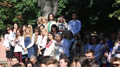 Львівщина святкує День вишиванки