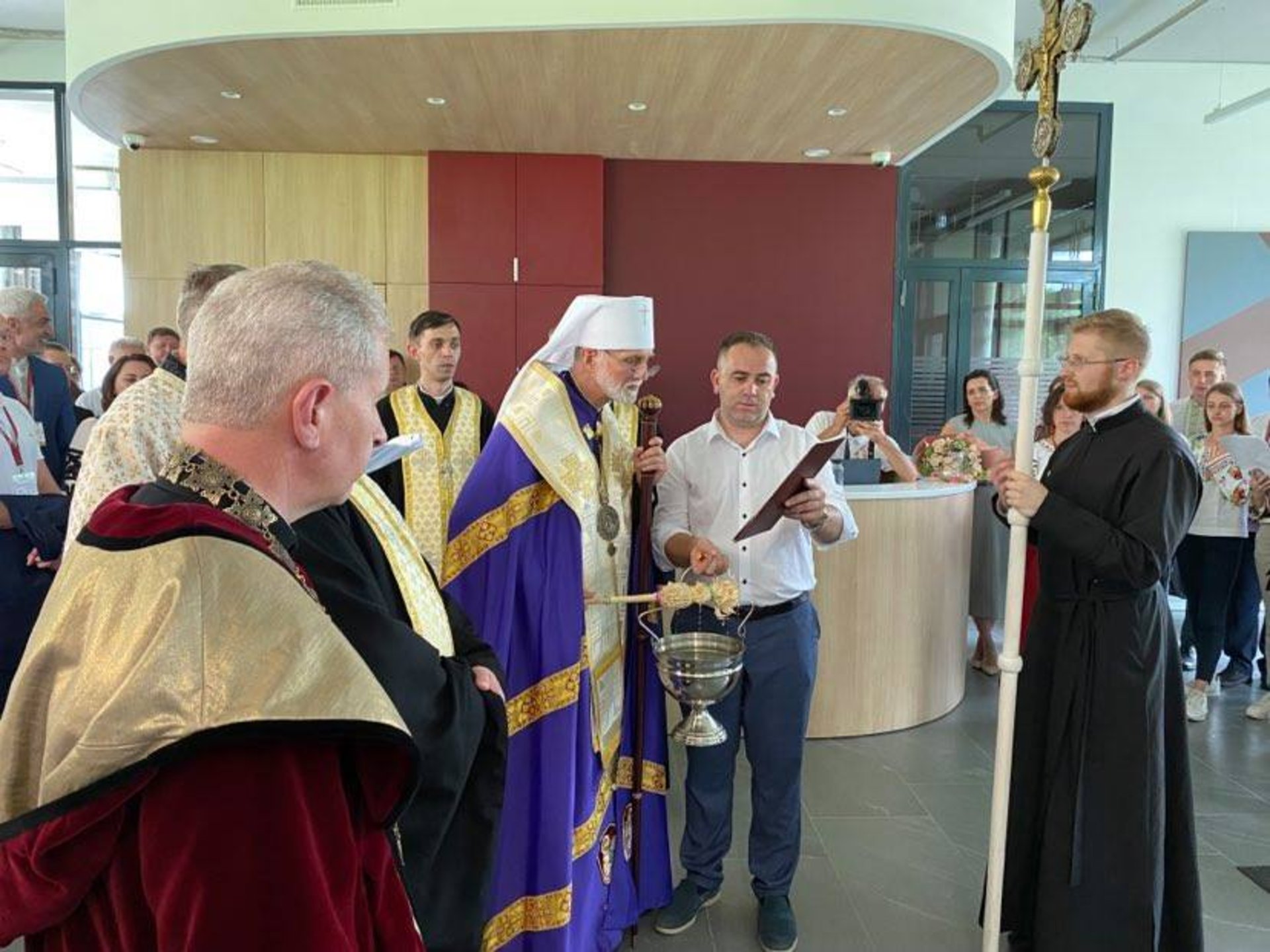 В УКУ урочисто відкрили і посвятили новий Колегіум