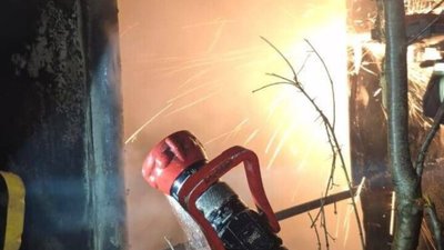 У Львові у вагончику згоріли двоє людей