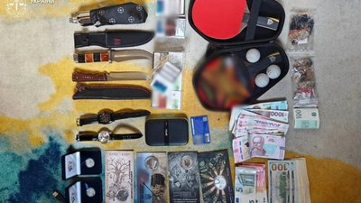 У Львові 31-річний чоловік пошкодив ворота