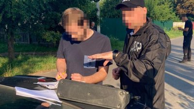 Керівництву АРМА повідомлено про підозри у привласненні понад 400 тис. доларів США (ФОТО, ВІДЕО)