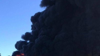 У Кривому Розі горить нафтобаза (ФОТО)