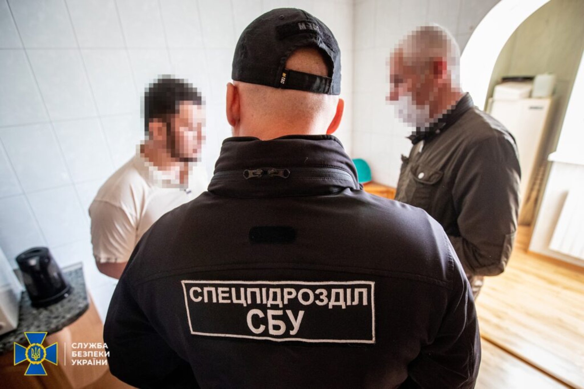 СБУ заблокувала канал контрабанди бурштину до країн Близького Сходу та Східної Азії, фото СБУ