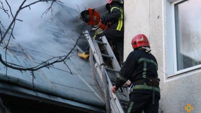 На Яворівщині згорів будинок