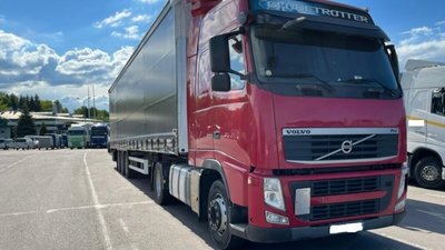 Інспектора Львівської митниці судитимуть