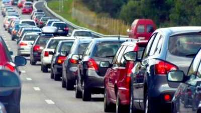На Львівщині на кордоні з Польщею виникли черги