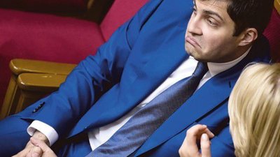 Активісти з команди Сакварелідзе заявили, що через них скасували суд у Мостиськах