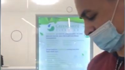 Львів'яни вимагають, щоб продавці популярного супермаркету розмовляли українською мовою (ВІДЕО)