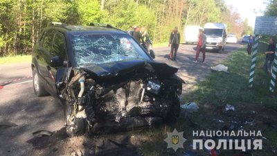 У Рівненській області у жахливій аварії загинула 24-річна жінка (ФОТО)