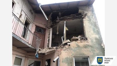 З'явились фото будинку після вибуху у Львові (ФОТО)