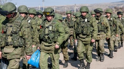 Окупанти перейшли від наступу до оборони, - британська розвідка