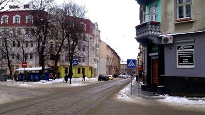 Ремонт вулиці Єфремова у Львові продовжили ще на місяць