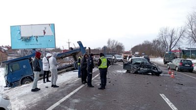 У Сокільниках не розминулись три автомобілі (ФОТО, ВІДЕО)