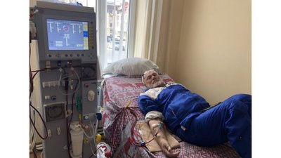 72-річний сумчанин тиждень їхав своєю автівкою до Львова, щоб потрапити на гемодіаліз