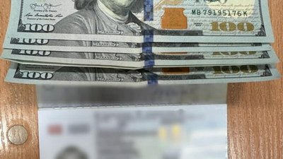 На Львівщині водії рейсового автобуса хотіли перевезти до Польщі чоловіка призовного віку