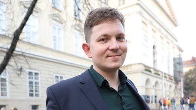 У Львові чиновник Садового отримав понад 100 тисяч гривень зарплати за листопад