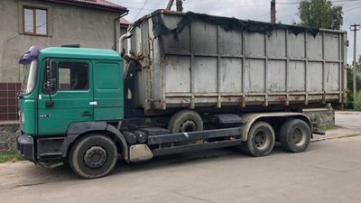 У Рівненській області затримали сміття Садового (ФОТО)