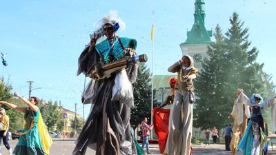 "Корона Якуба": на Львівщині помпезно відсвяткували 400-ліття українського театру (ФОТО)