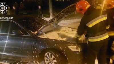 У Львові горів автомобіль