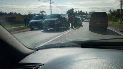 У Малехові не розминулись автомобілі (ФОТО)