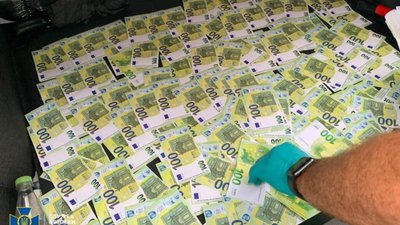 На Львівщині СБУ затримала чергового організатора незаконного виїзду за кордон чоловіків призовного віку