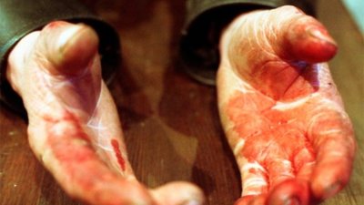 Підозрюваного у вбивстві власної бабусі посадили під варту