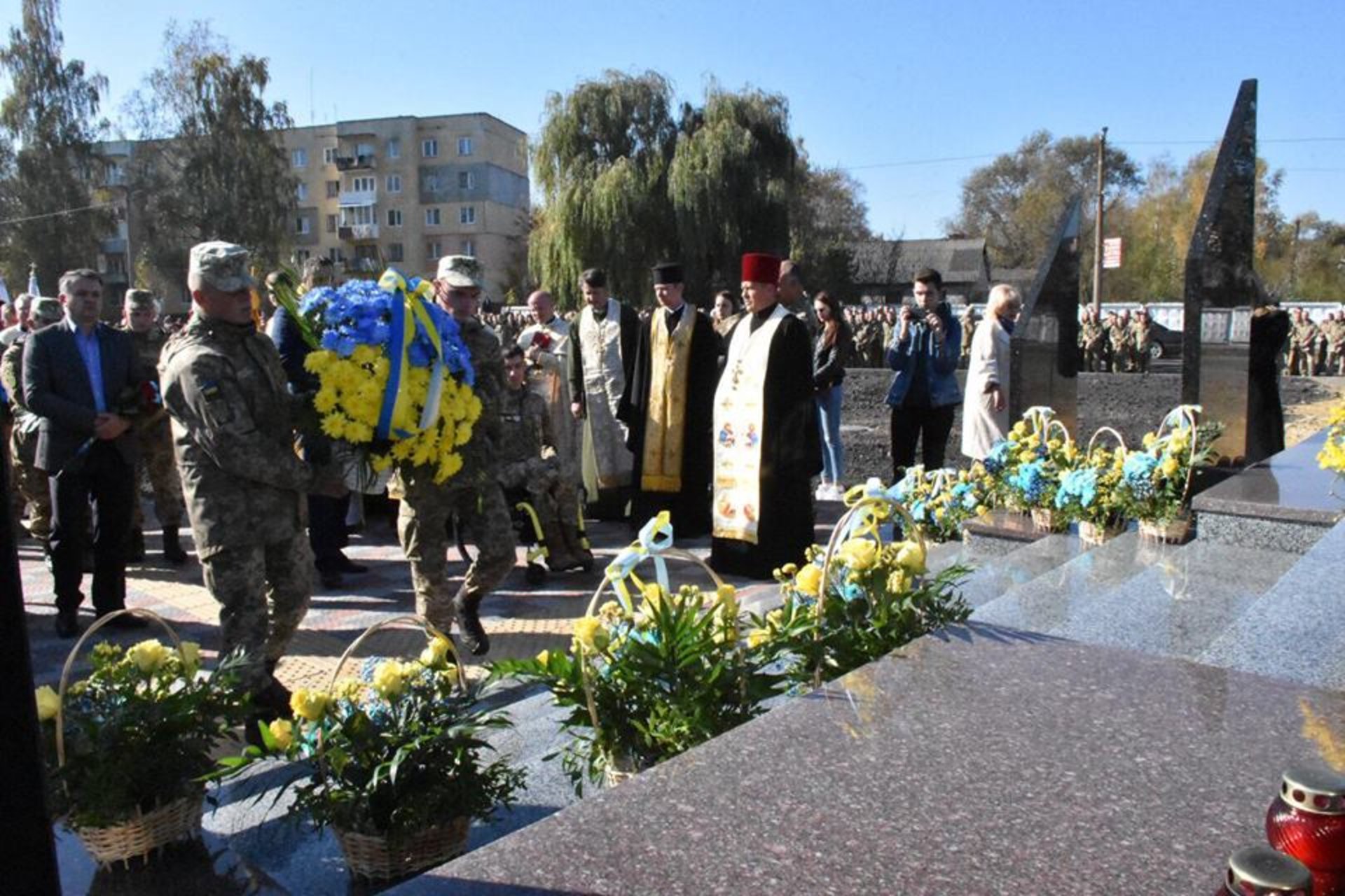На Яворівщині відкрили меморіал пам'яті воїнам 24-ї Королівської бригади. Фото прес-служба ЛОДА