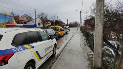 Біля Львова масштабне зіткнення за участі чотирьох автомобілів (ФОТО)