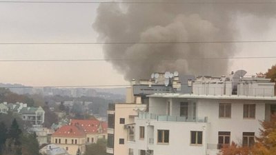 У Львові через пожежу перекрили рух