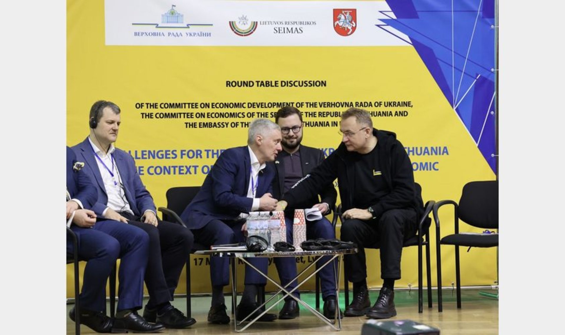 Литва скерує 12 мільйонів євро на відновлення енергетичної інфраструктури України