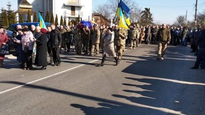 На Львівщині провели в останню путь ще одного Героя (ФОТО)