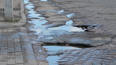 У Львові триває ремонт вулиці Богдана Хмельницького (ВІДЕО)