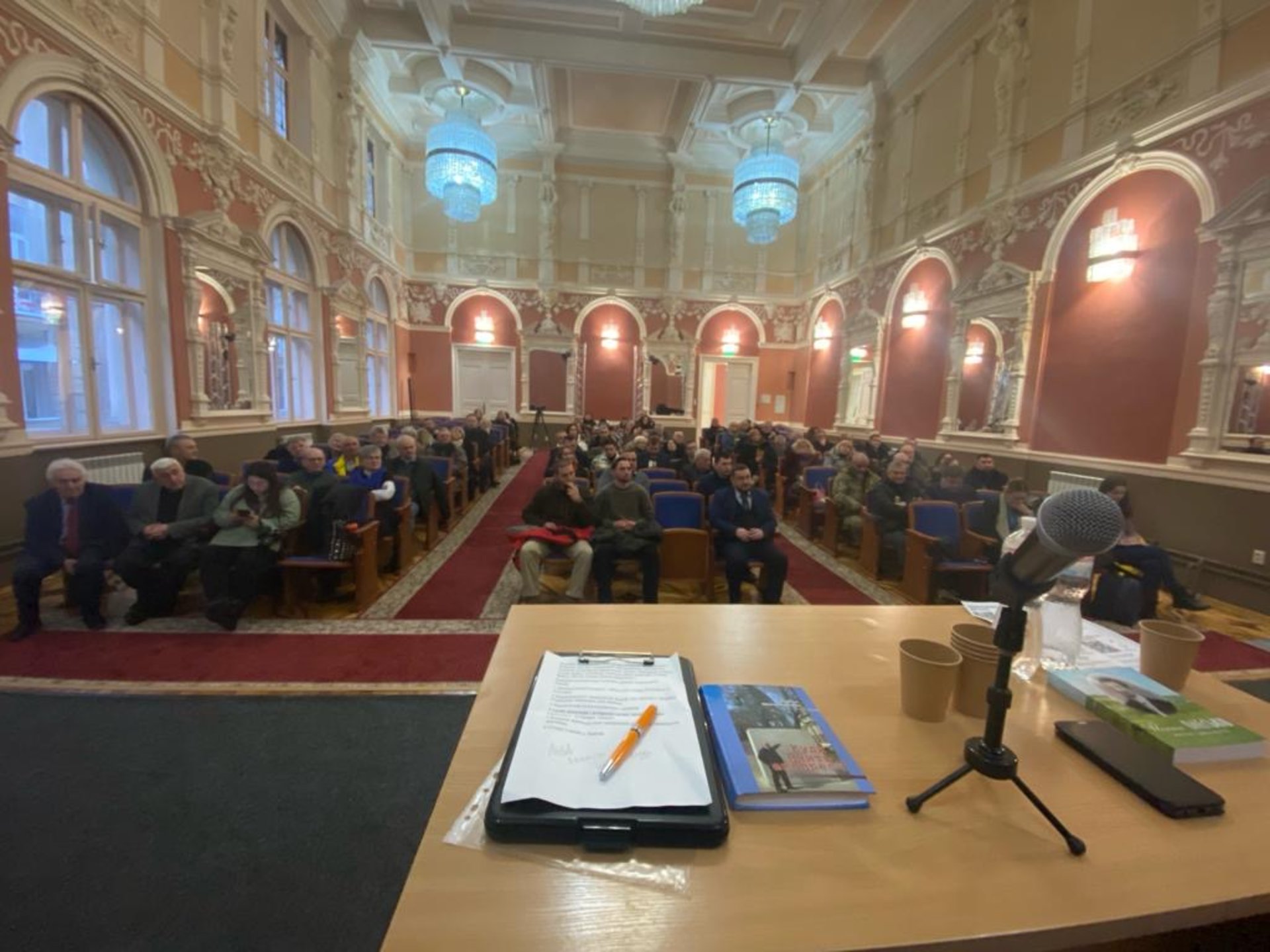 Міжнародний гросмейстер зі Львова презентував книгу