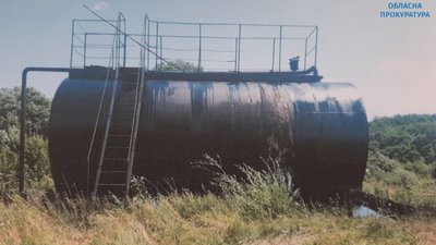 На Львівщині на аукціоні продали крадену нафту