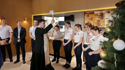 Як у Львові урочисто новий McDonald’s відкривали (ФОТО)