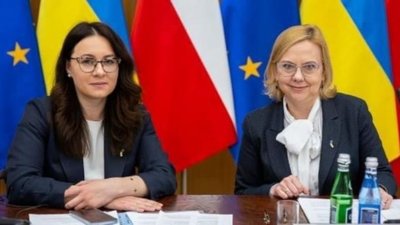 Польща може виступати великим транзитером палива для України